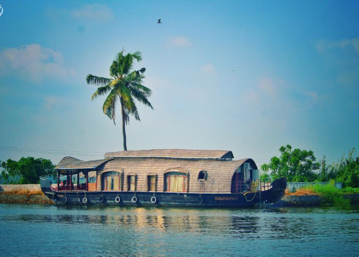 Kerala Honeymoon Tour Package