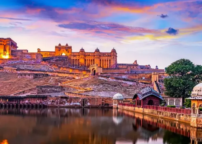 Ultimate Rajasthan Travel Itinerary 10 Days, India Through Colors, What to Wear on a 7-Day Tour to Rajasthan