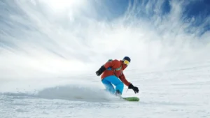 Skiing and Snowboarding in manali