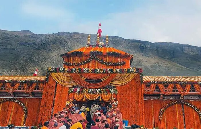 Do Dham Tour Package