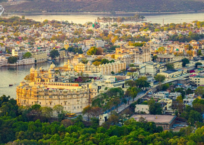 Udaipur Mount Abu Tour Package, Jaipur Udaipur Mount Abu Tour Package, Rajasthan Tour Package - 4 Nights / 5 Days Trip Itinerary