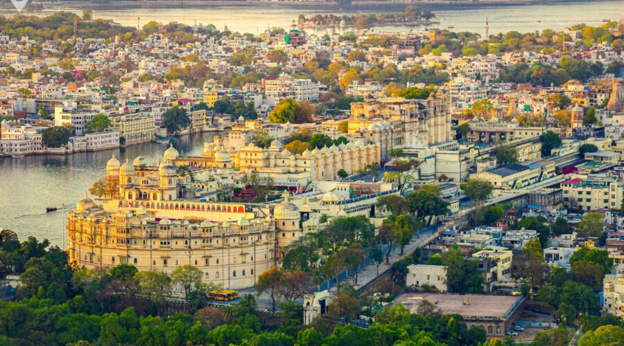 Udaipur Mount Abu Tour Package, Jaipur Udaipur Mount Abu Tour Package, Rajasthan Tour Package - 4 Nights / 5 Days Trip Itinerary