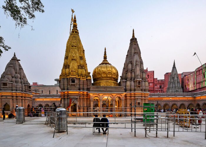 Kashi Vishwanath Temple Tour Package - 2 Nights / 3 Days Trip Itinerary