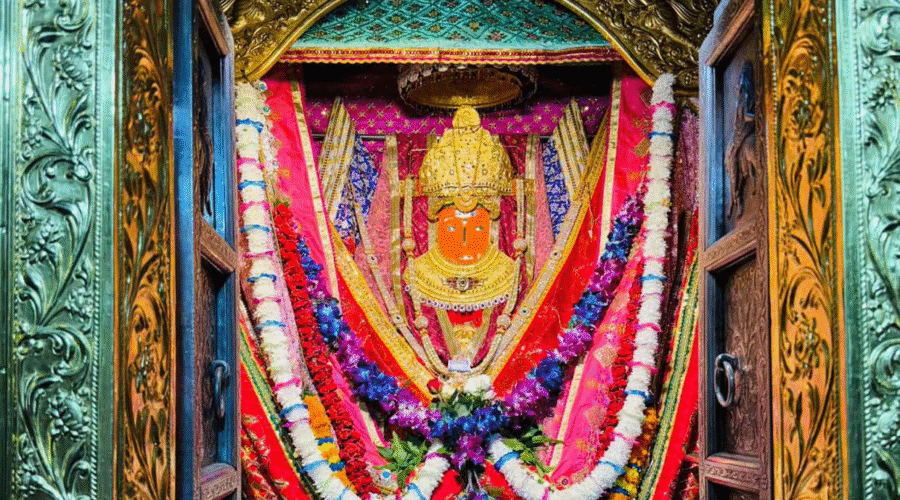 Supernatural_idol_of_jeen_mata